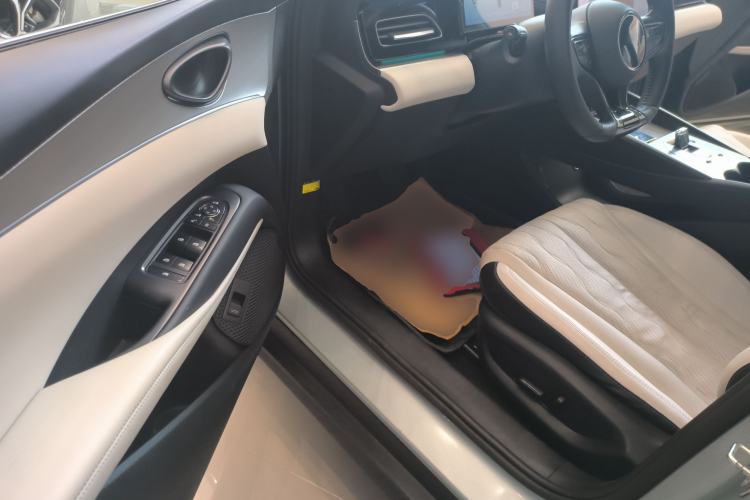 Used BYD Seal 06 New Energy 2024 DM-i 120KM Flagship Model Interior 3
