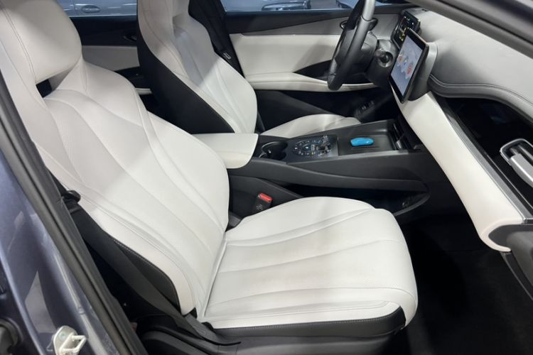 Used BYD Seal 06 New Energy 2024 DM-i 80KM Luxury Model Interior 7