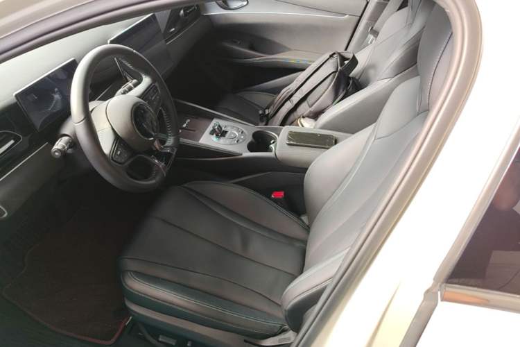 Used BYD Seal 06 New Energy 2024 DM-i 80KM Prestige Model Left Front Seat