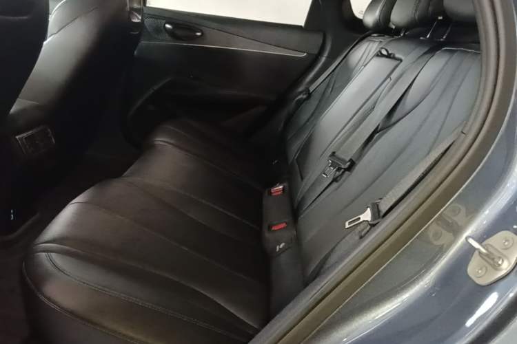 Used BYD Seal 06 New Energy 2024 DM-i 120KM Luxury Model Left Rear Seat