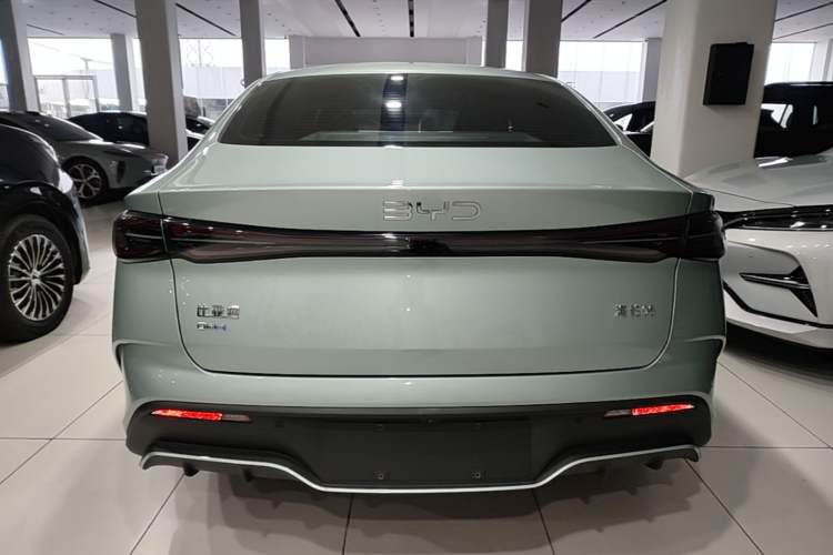 Used BYD Seal 06 New Energy 2024 DM-i 120KM Luxury Model Rear