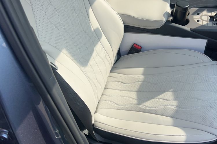 Used BYD Seal 06 New Energy 2024 DM-i 80KM Luxury Model Right Front Seat