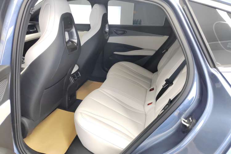 Used BYD Seal 06 New Energy 2024 DM-i 80KM Prestige Model Right Rear Seat