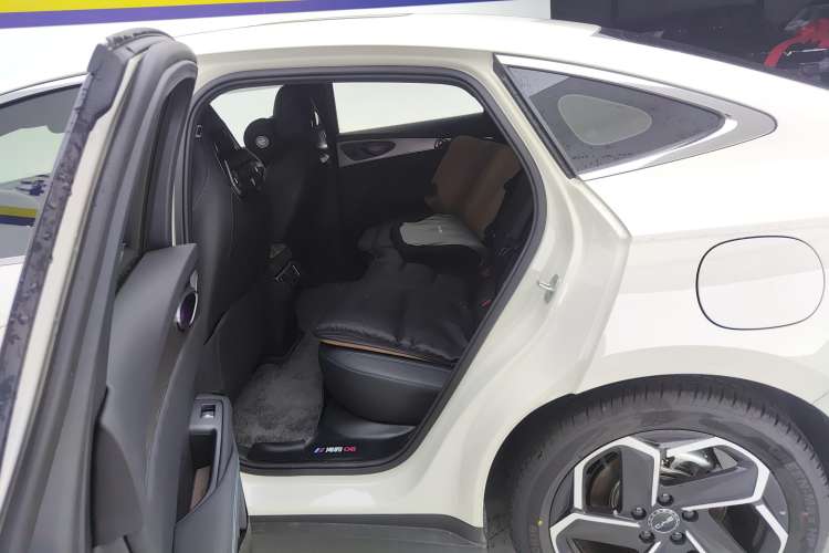 Used BYD Seal 06 New Energy 2024 DM-i 120KM Flagship Model Right Rear Seat