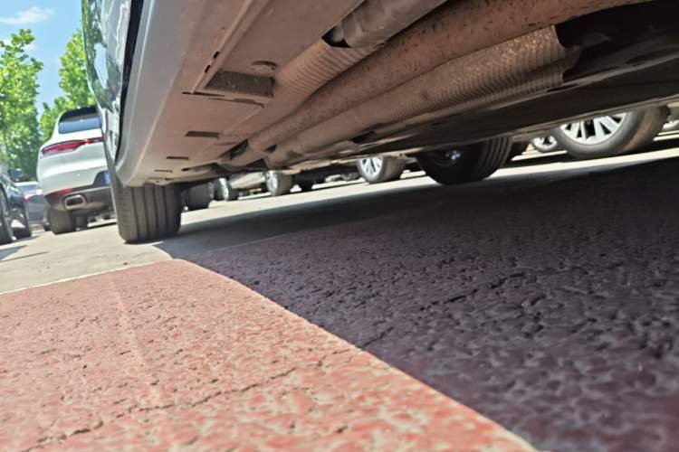 Used BYD Seal 06 New Energy 2024 DM-i 80KM Prestige Model Right Side Sill