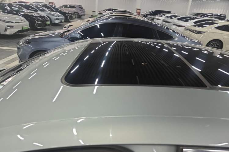 Used BYD Seal 06 New Energy 2024 DM-i 120KM Luxury Model Roof