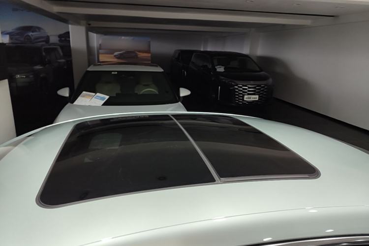 Used BYD Seal 06 New Energy 2024 DM-i 120KM Luxury Model Roof