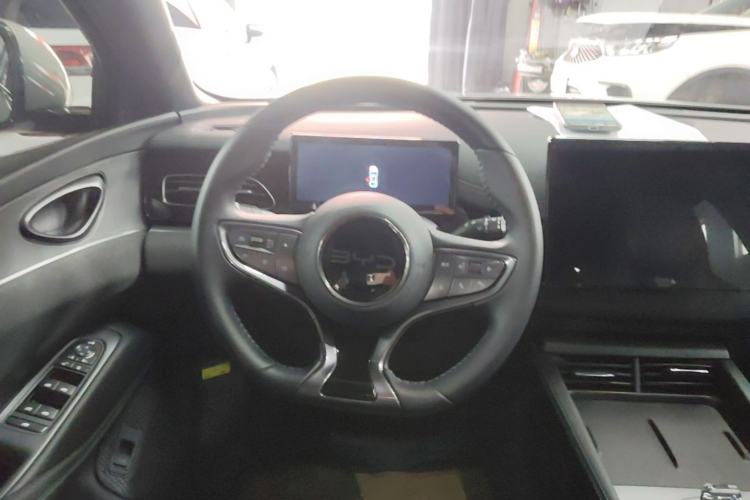 Used BYD Seal 06 New Energy 2024 DM-i 120KM Luxury Model Steering Wheel
