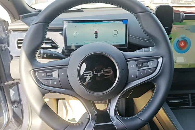 Used BYD Seal 06 New Energy 2024 DM-i 120KM Prestige Model Steering Wheel