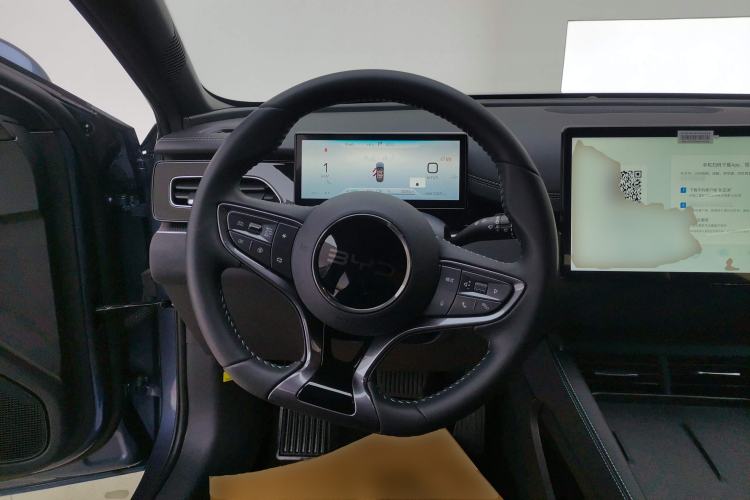 Used BYD Seal 06 New Energy 2024 DM-i 120KM Luxury Model Steering Wheel