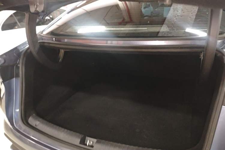 Used BYD Seal 06 New Energy 2024 DM-i 80KM Luxury Model Trunk