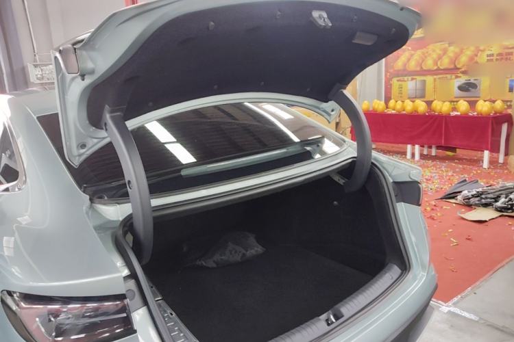 Used BYD Seal 06 New Energy 2024 DM-i 120KM Luxury Model Trunk