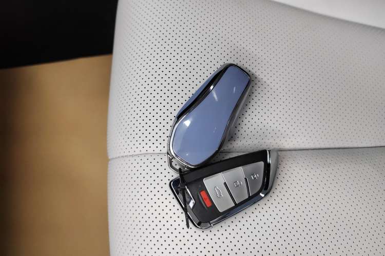 Used BYD Seal 06 New Energy 2024 DM-i 80KM Prestige Model Vehicle Key