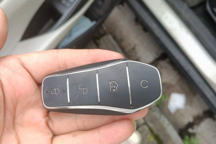 Used BYD Seal 06 New Energy 2024 DM-i 80KM Prestige Model Vehicle Key