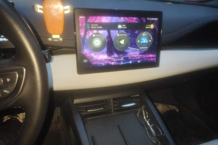 Used BYD Seal 06 New Energy 2024 DM-i 80KM Luxury Model Audio And AC Panel