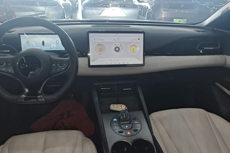 Used BYD Seal 06 New Energy 2024 DM-i 120KM Luxury Model Audio And AC Panel