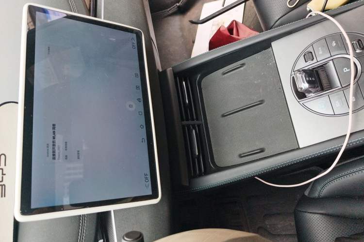 Used BYD Seal 06 New Energy 2024 DM-i 120KM Prestige Model Audio And AC Panel