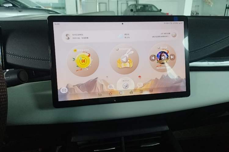Used BYD Seal 06 New Energy 2024 DM-i 120KM Luxury Model Audio And AC Panel