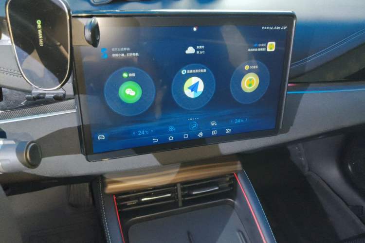 Used BYD Seal 06 New Energy 2024 DM-i 120KM Prestige Model Audio And AC Panel
