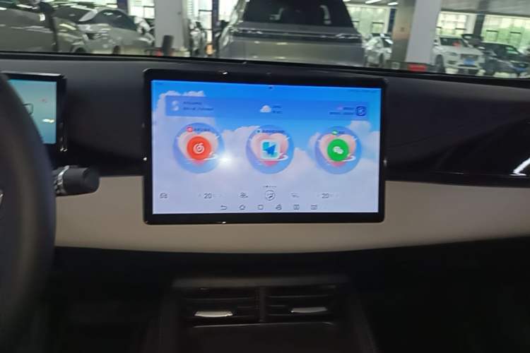 Used BYD Seal 06 New Energy 2024 DM-i 80KM Prestige Model Audio And AC Panel