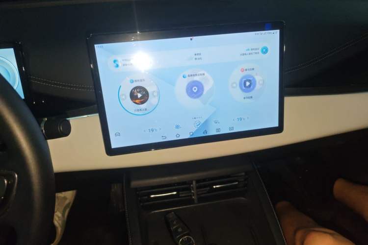 Used BYD Seal 06 New Energy 2024 DM-i 80KM Prestige Model Audio And AC Panel
