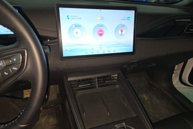 Used BYD Seal 06 New Energy 2024 DM-i 80KM Prestige Model Audio And AC Panel