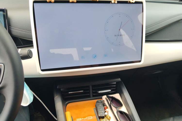 Used BYD Seal 06 New Energy 2024 DM-i 120KM Flagship Model Audio And AC Panel