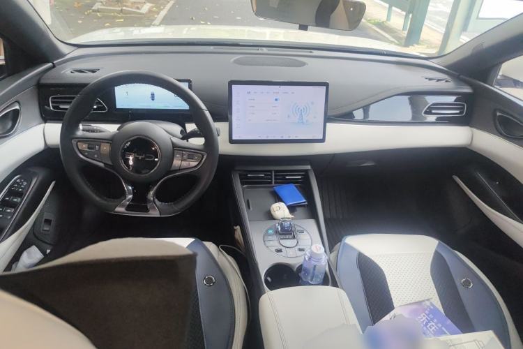 Used BYD Seal 06 New Energy 2024 DM-i 80KM Prestige Model Center Console