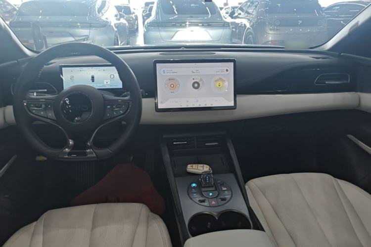 Used BYD Seal 06 New Energy 2024 DM-i 120KM Luxury Model Center Console