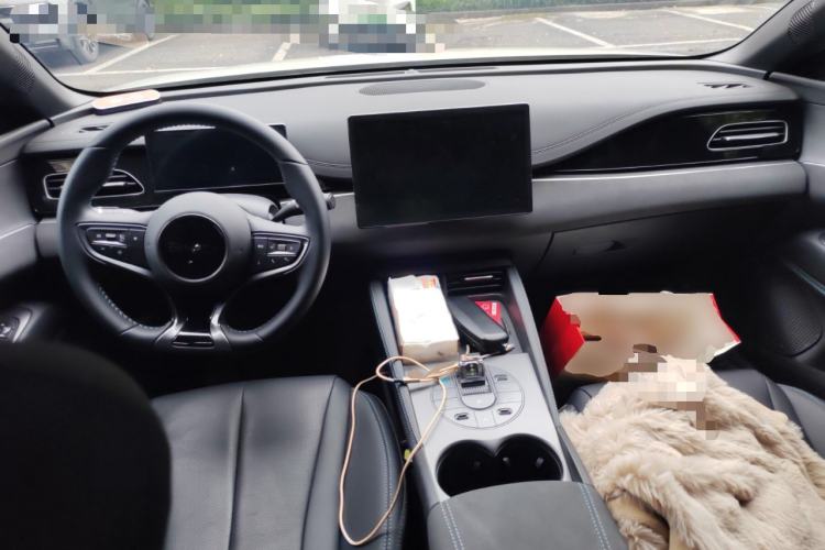 Used BYD Seal 06 New Energy 2024 DM-i 120KM Prestige Model Center Console