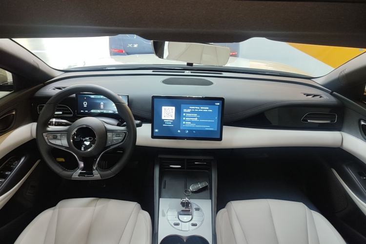 Used BYD Seal 06 New Energy 2024 DM-i 120KM Prestige Model Center Console