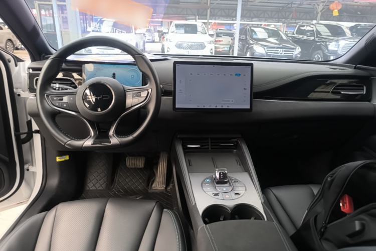 Used BYD Seal 06 New Energy 2024 DM-i 80KM Prestige Model Center Console