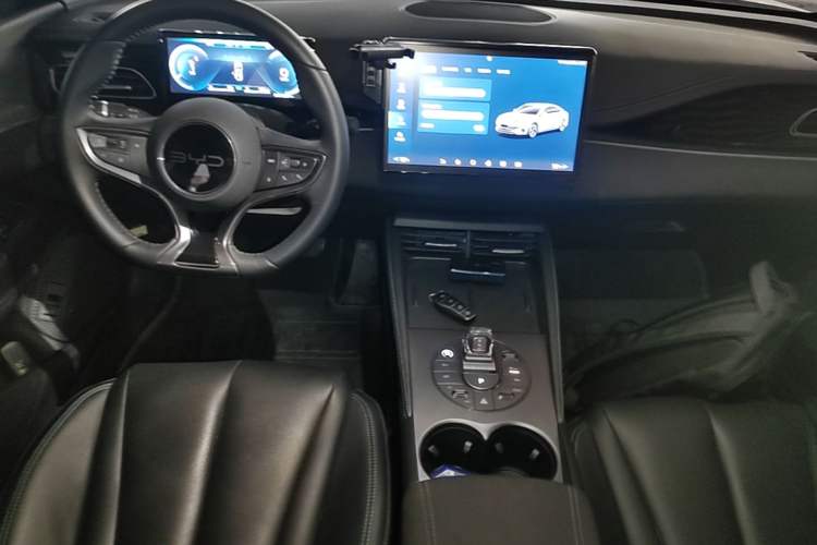 Used BYD Seal 06 New Energy 2024 DM-i 80KM Prestige Model Center Console