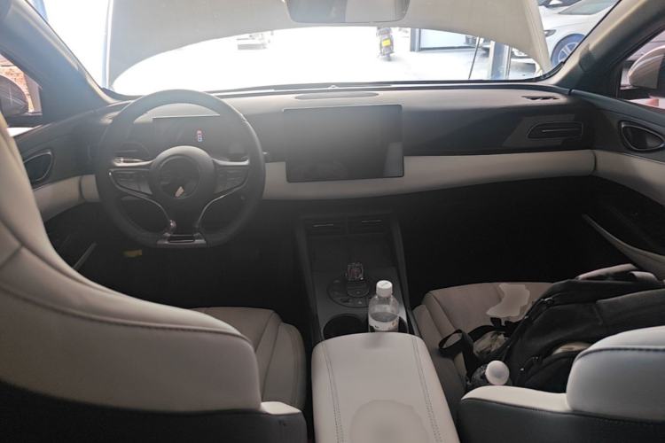 Used BYD Seal 06 New Energy 2024 DM-i 120KM Luxury Model Center Console