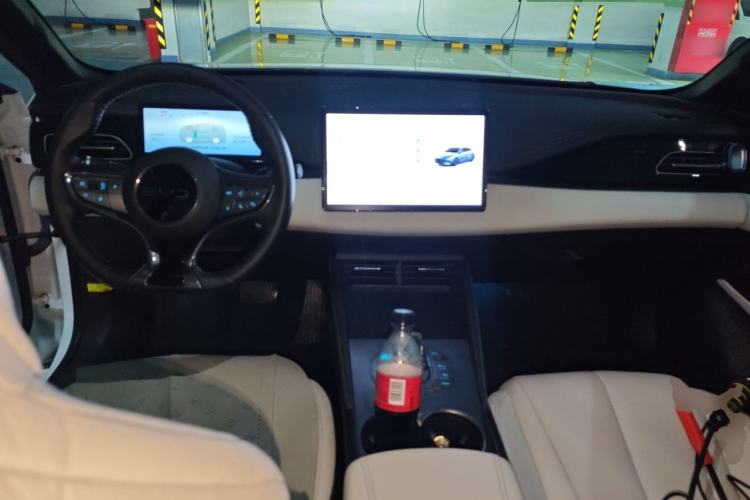 Used BYD Seal 06 New Energy 2024 DM-i 80KM Prestige Model Center Console