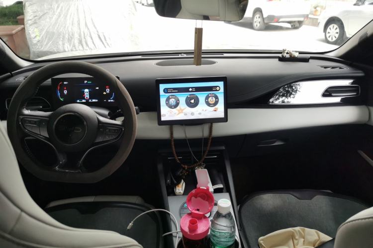 Used BYD Seal 06 New Energy 2024 DM-i 80KM Luxury Model Center Console
