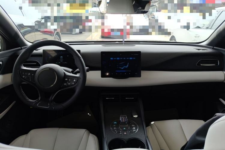 Used BYD Seal 06 New Energy 2024 DM-i 80KM Luxury Model Center Console