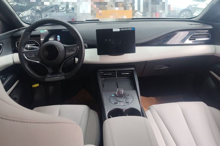 Used BYD Seal 06 New Energy 2024 DM-i 80KM Luxury Model Center Console