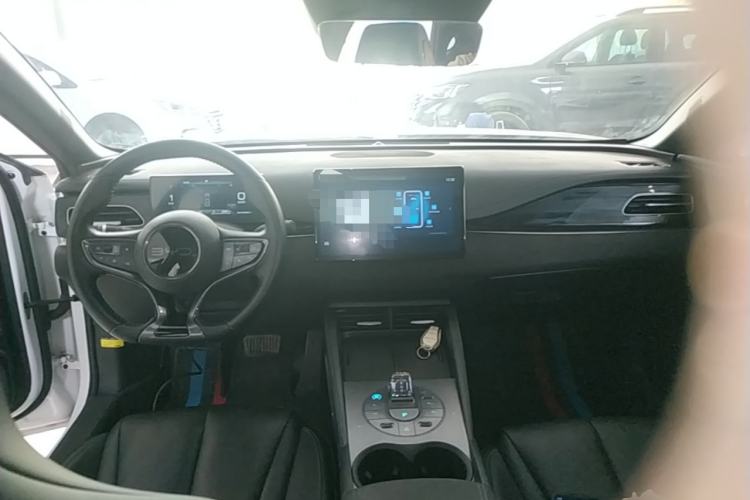 Used BYD Seal 06 New Energy 2024 DM-i 120KM Luxury Model Center Console