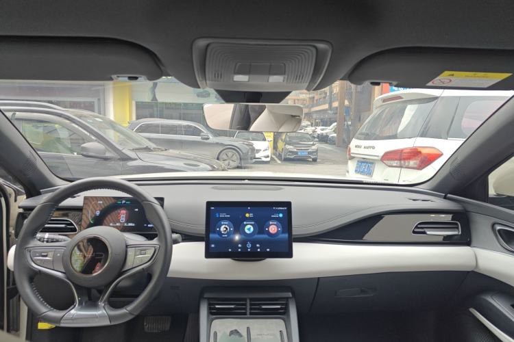 Used BYD Seal 06 New Energy 2024 DM-i 80KM Luxury Model Center Console