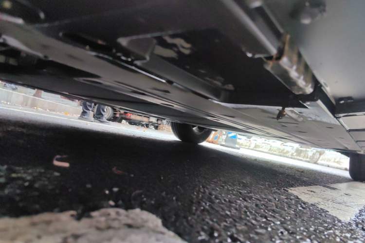 Used BYD Seal 06 New Energy 2024 DM-i 80KM Luxury Model Chassis Front Left