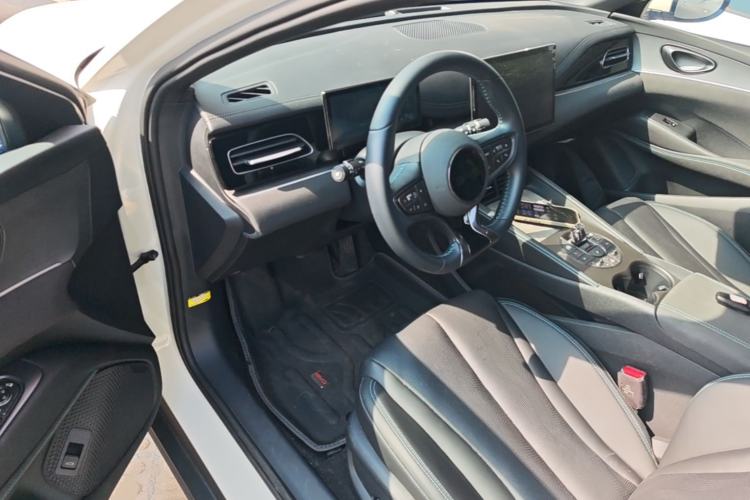 Used BYD Seal 06 New Energy 2024 DM-i 120KM Luxury Model Driver Seat