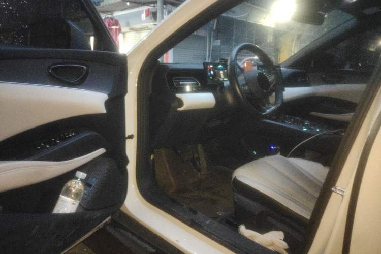 Used BYD Seal 06 New Energy 2024 DM-i 80KM Luxury Model Driver Seat