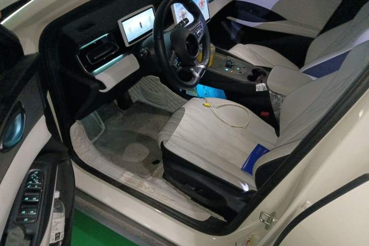 Used BYD Seal 06 New Energy 2024 DM-i 120KM Flagship Model Driver Seat