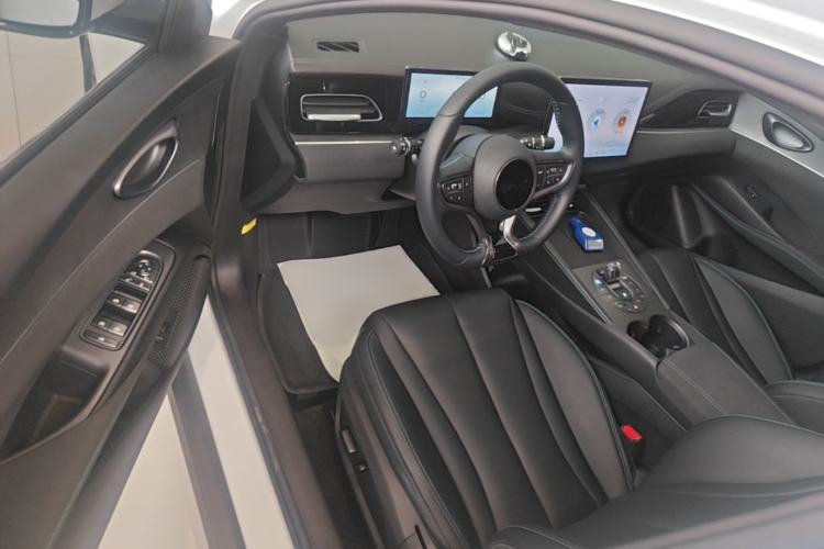 Used BYD Seal 06 New Energy 2024 DM-i 80KM Prestige Model Driver Seat