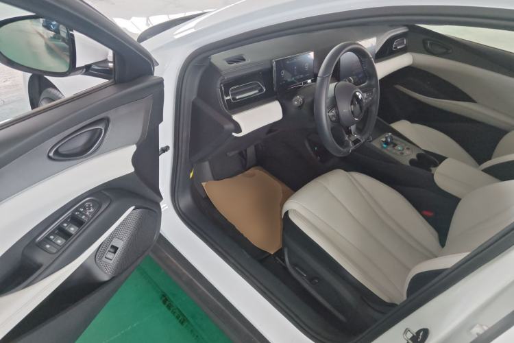 Used BYD Seal 06 New Energy 2024 DM-i 80KM Prestige Model Driver Seat