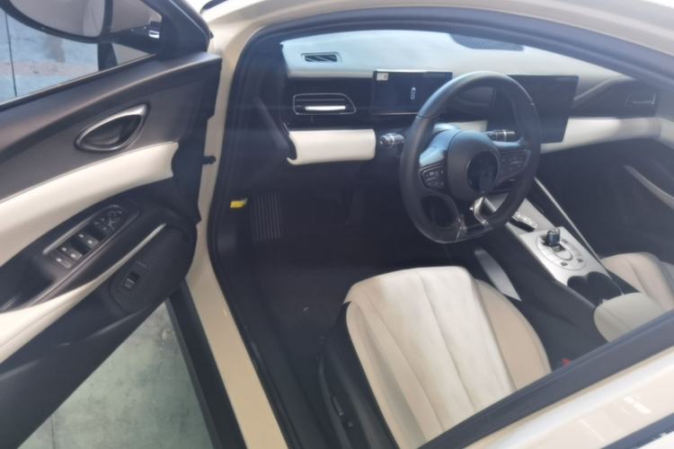 Used BYD Seal 06 New Energy 2024 DM-i 120KM Luxury Model Driver Seat