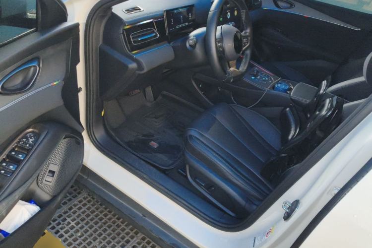 Used BYD Seal 06 New Energy 2024 DM-i 120KM Prestige Model Driver Seat