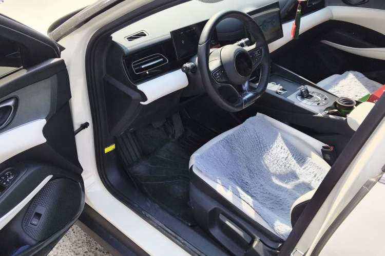 Used BYD Seal 06 New Energy 2024 DM-i 80KM Luxury Model Driver Seat