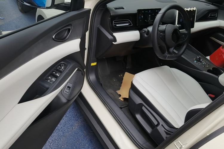 Used BYD Seal 06 New Energy 2024 DM-i 80KM Luxury Model Driver Seat